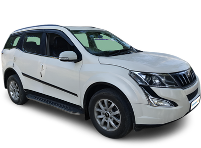 Mahindra XUV500-img